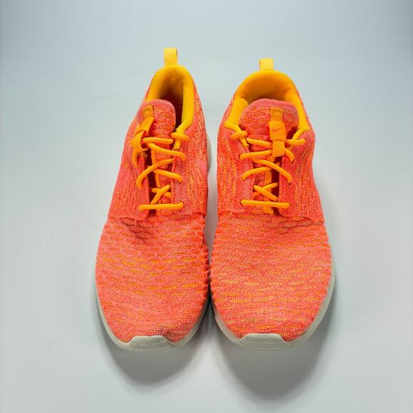 Nike Roshe Run Flyknit Orange Peach Running Shoes 704927-802 Women's Size 7 - Picture 3 of 10